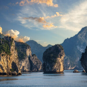 越南「海上桂林」世界自然遺產 - 下龍灣